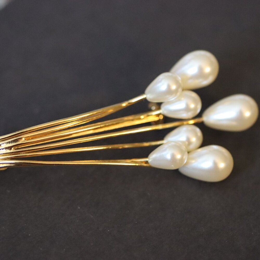 Vintage Signed Napier Gold Tone and Faux Pearl Brooch Pin